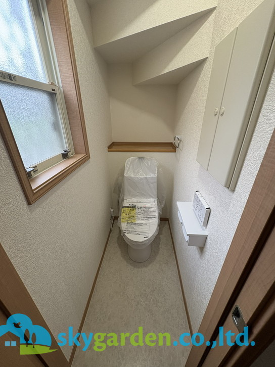 藤沢市円行1丁目　中古戸建のトイレ