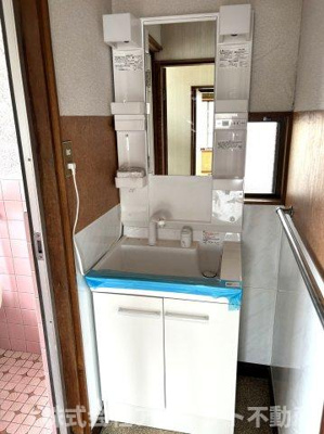 【洗面所】 | 下井アパート | 洗髪洗面化粧台