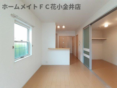 【洋室】 | カーサ・プリマベーラ