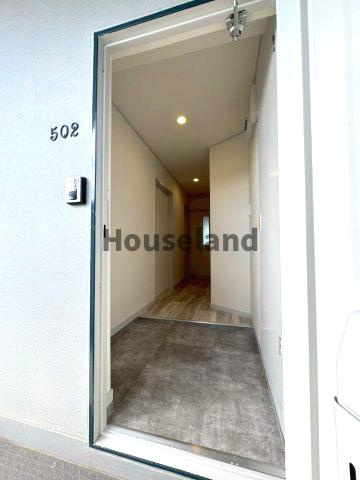 ラピュタ宮前の玄関