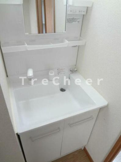 小石川ガーデンハウスの洗面所