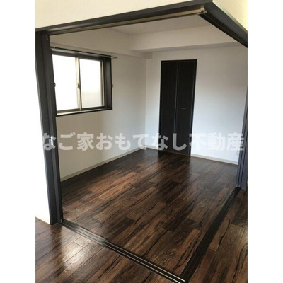 【寝室】 | ウエストメゾンマルキーズ