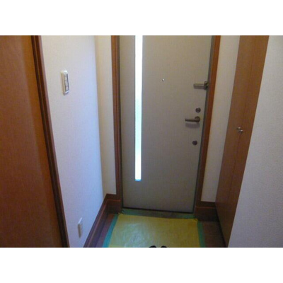 【玄関】 | クレヨンハウス