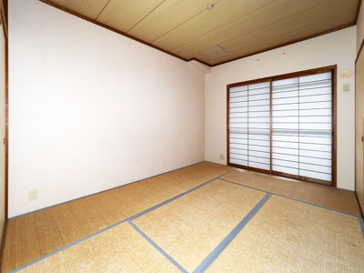 【和室】 | プラザハイツ二ツ屋E | 6帖和室