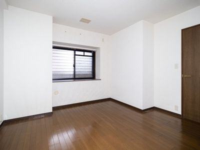 【洋室】 | プラザハイツ二ツ屋E | 6.5帖洋室