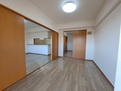 【洋室】 | エクセリア・ドゥ