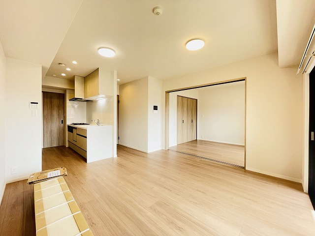 【居間・リビング】 | パロスリバーコート博多弐番館