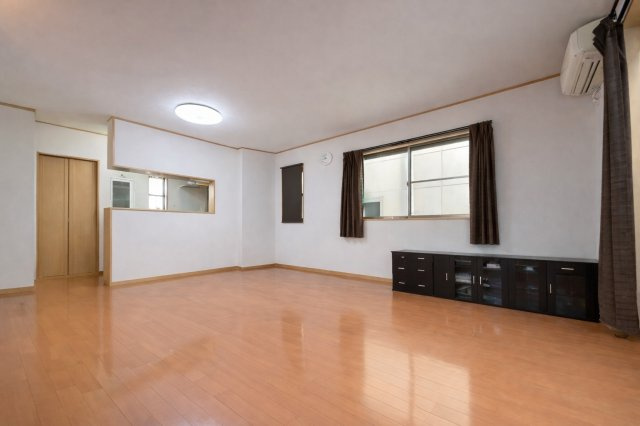 ☆横浜市鶴見区生麦4丁目 中古戸建てのキッチン