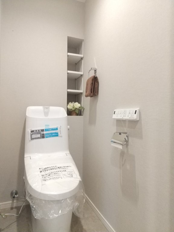 ネオマイム生麦（生麦3丁目）のトイレ|シンプルで使いやすいトイレです