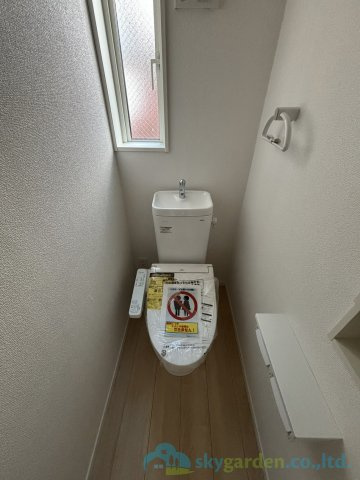 大磯町国府本郷第20　新築戸建　全2棟1号棟のトイレ