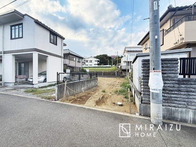 【周辺】 | お車の運転に自信のない方でも安心かなと思います。とても解放感があり、日当たりも気持ちよさそうです。