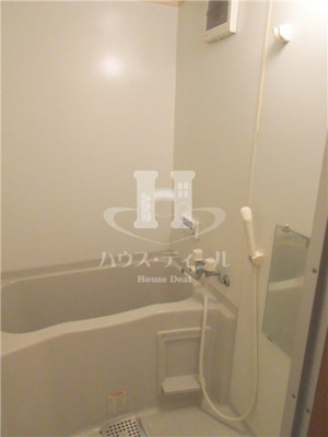 【浴室】 | ハイツAI＆K’S | お風呂で日々の疲れを落としましょう