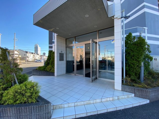 【エントランス】