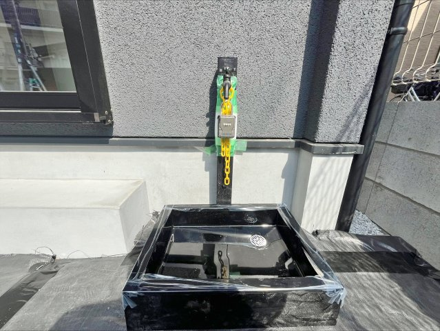 杉並区善福寺4丁目 限定1棟の設備|あると便利な外水栓付です
洗車やガーデニング、お子様のプールなどにもあると嬉しい仕様です