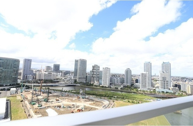 【バルコニー】ＢＬＵＥ　ＨＡＲＢＯＲ　ＴＯＷＥＲ　みなとみらい 