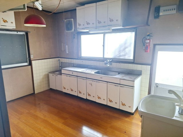 泉南郡岬町深日　中古戸建のキッチン