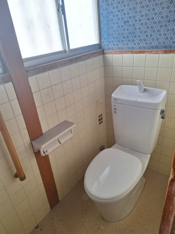 泉南郡岬町深日　中古戸建のトイレ
