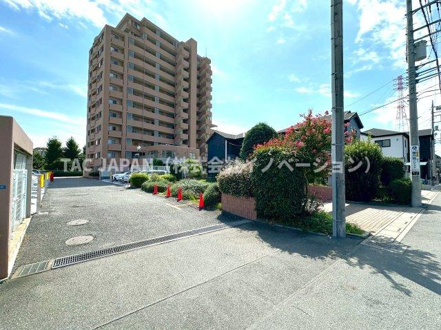 セレナハイムパークステージ桶川の外観|お問合せ当日でのご見学（内覧）も可能です。お気軽にお問合せください。
03-5918-8689