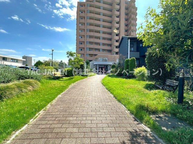 セレナハイムパークステージ桶川の外観|お問合せ当日でのご見学（内覧）も可能です。お気軽にお問合せください。
03-5918-8689