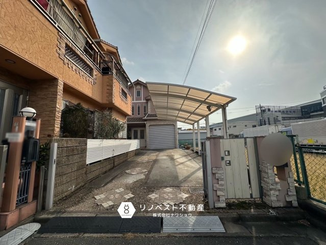 東大阪市弥生町の外観|自宅の横が隣家が無いため、開放感がございます◎