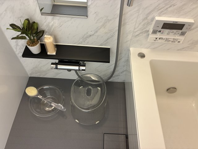 パールハイム宮前平の浴室