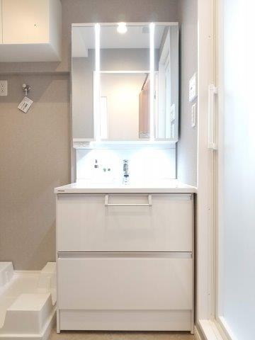 コーポ柳町（川崎市幸区柳町）の独立洗面台|仕様イメージ