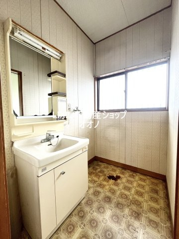 【洗面所】 | 羽生市南8丁目　中古一戸建