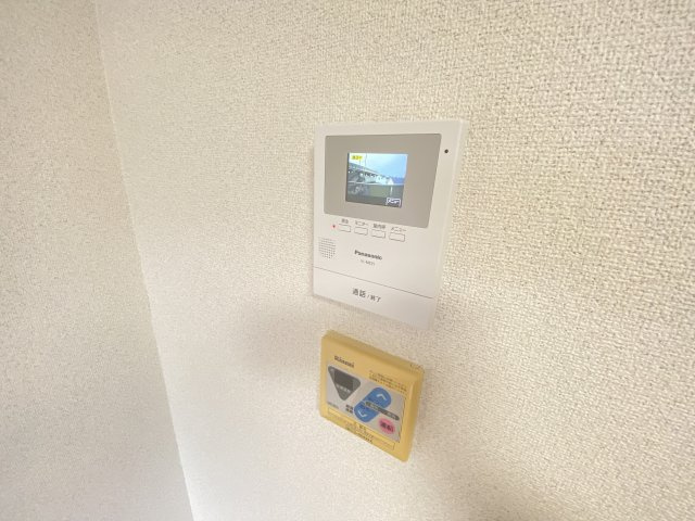 AOBAハイツの玄関