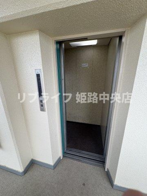 【設備】 | ブリージェ姫路 | エレベーター