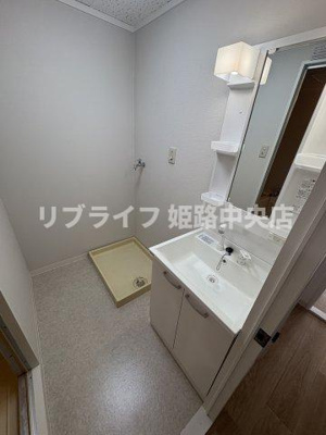 【洗面所】 | ブリージェ姫路 | ※別部屋写真