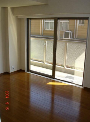 【居間・リビング】 | ゼフィルスA棟 | 明るい洋室！