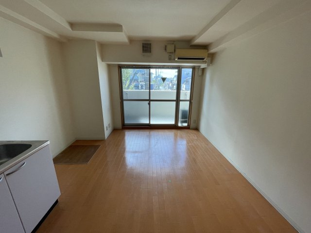 パルテール灘の居間・リビング