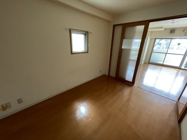 パルテール灘の居間・リビング