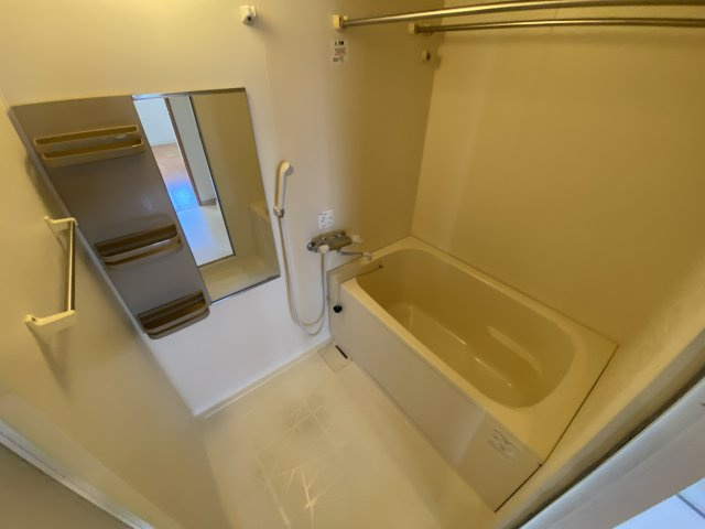 パルテール灘の浴室