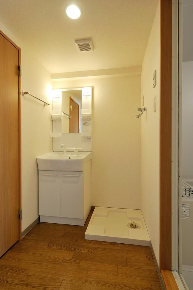 ラフィーネコートの独立洗面台