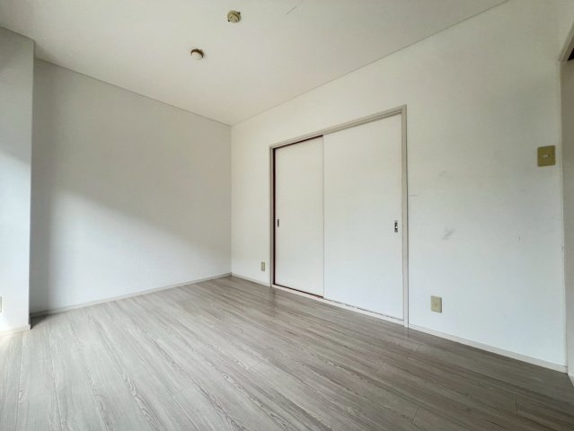 メゾンド上高丸の居間・リビング