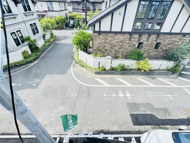 市川市八幡６丁目新築戸建【冨貴島小学校：4分】の展望|バルコニーより道路側眺望・南西側道路につき日当たり良好♪