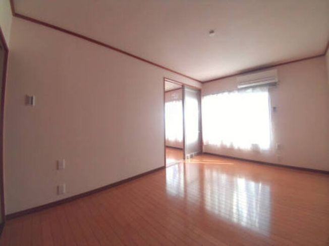 【居間・リビング】 | ハイツ井上C