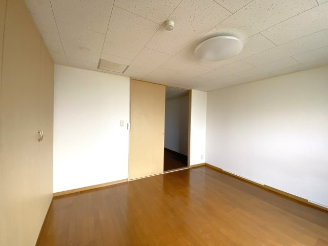 グリーンパーク1の洋室