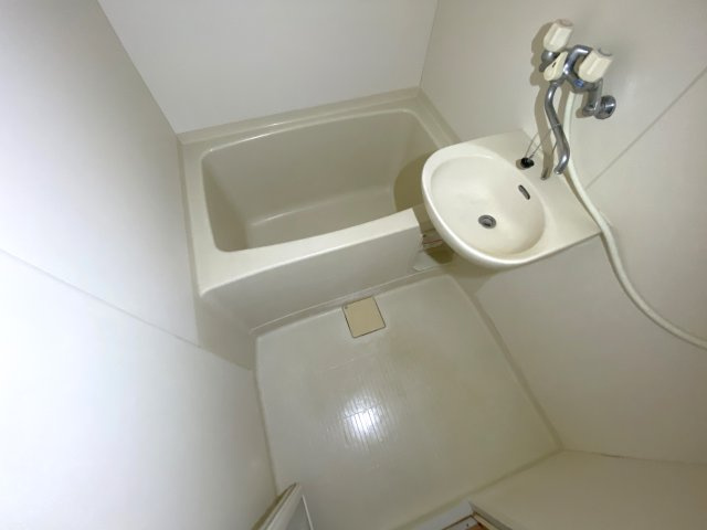 グリーンパーク1の浴室