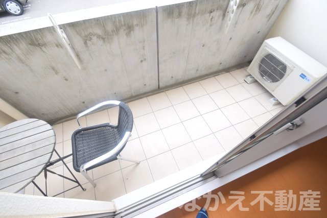 【バルコニー】 | 外からの目が気にならないバルコニーで洗濯物が干せます