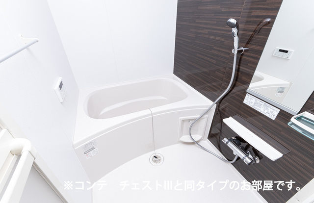 プロムナードの浴室|バス