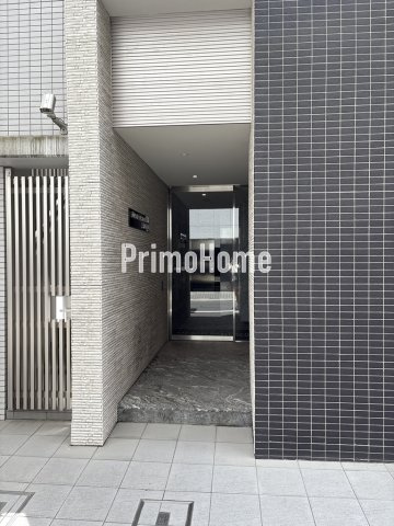 アーバンレジデンス神田富山町のエントランス