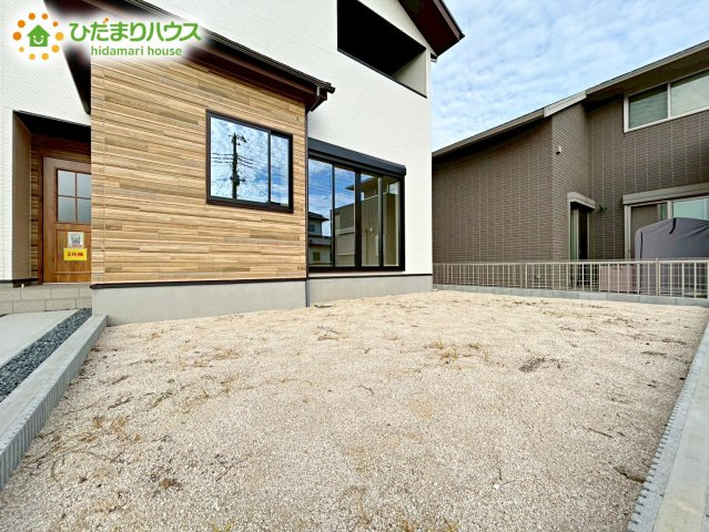 【庭】 | ひたちなか市武田1期　新築戸建　2号棟 | 周辺には高い建物がないため、お庭には太陽の光が降り注ぎます♪