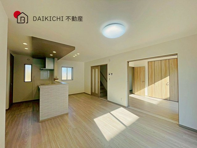 【ダイニング】 | 加須市多門寺第11期　ワイウッドコート　新築戸建　全3棟　1号棟