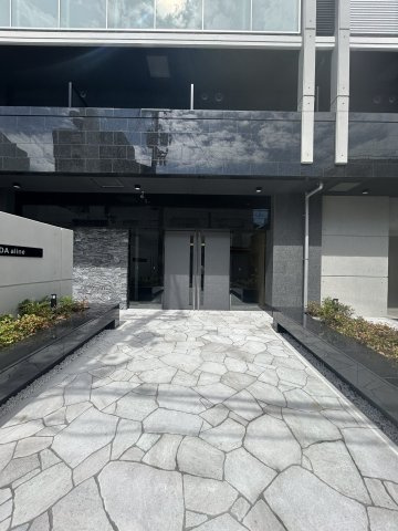 S-RESIDENCE大和田alineのエントランス