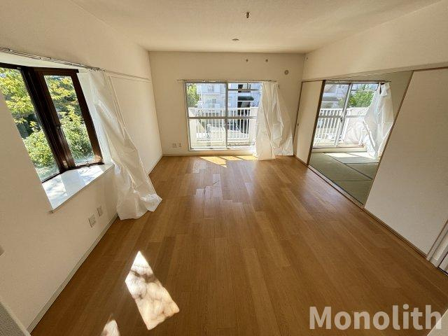 いぶき野３丁目5号棟の居間・リビング