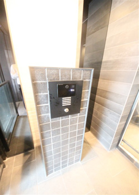 【玄関】 | ファーストフィオーレ谷町六丁目フェリシア