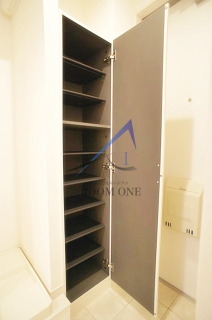 リブリ・ルピナス