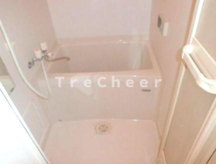 ライネスハイム長崎の浴室